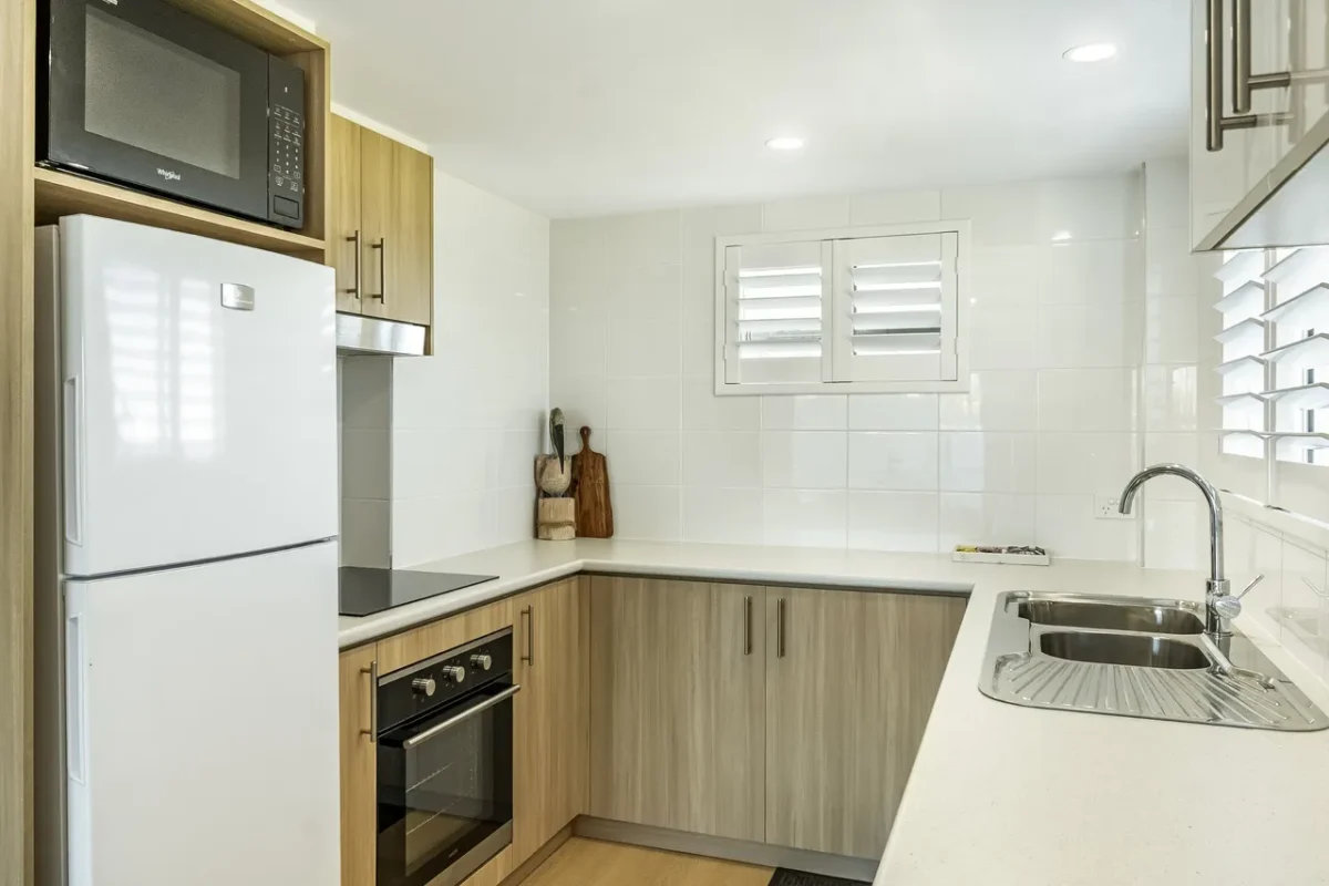 Apartment 4B – Sandbar