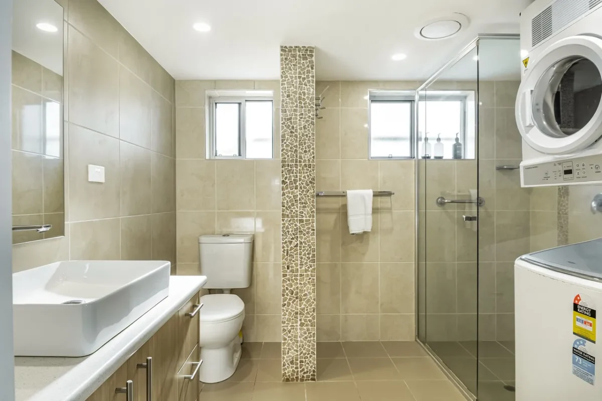 Apartment 4B – Sandbar