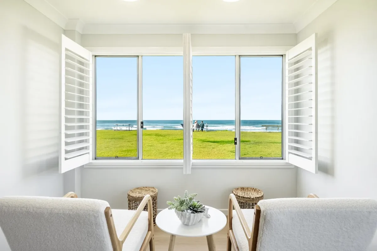 Apartment 4B – Sandbar