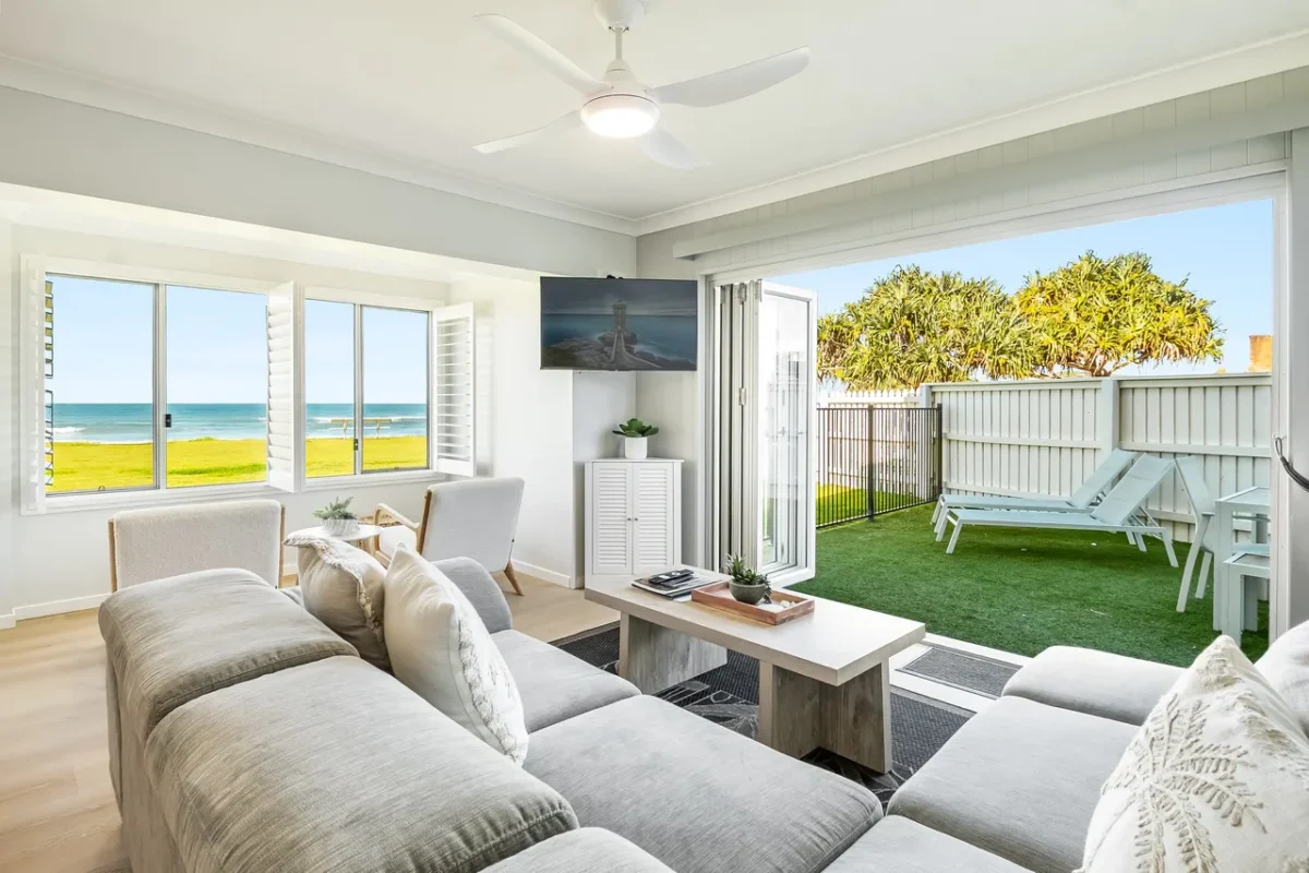 Apartment 4B – Sandbar